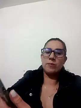 Snapshot of CHARLOTTE_1711 chatting on February 2025 02:45:02 AM CHARLOTTE 1711 online show from February 2025 02:45:02 AM