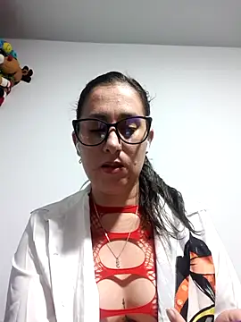 Snapshot of CHARLOTTE_1711 chatting on October 2025 03:48:02 AM CHARLOTTE 1711 online show from October 2025 03:48:02 AM