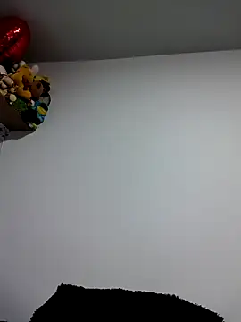 CHARLOTTE 1711 online show from October 2025 03:50:02 AM