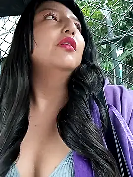 Melyy Edii online show from February 2025 08:20:02 PM