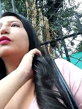 Melyy Edii online show from February 2025 07:16:01 PM