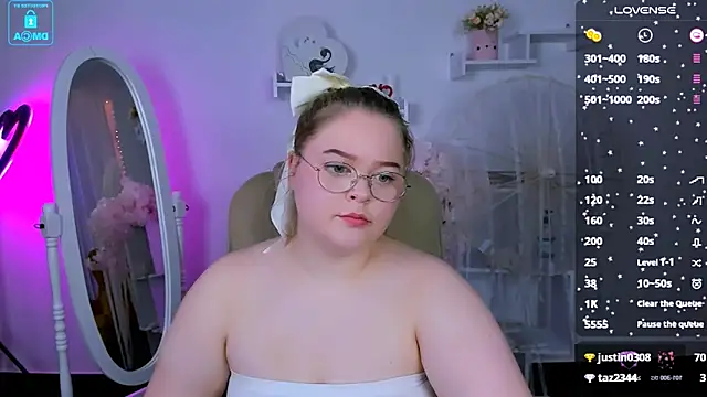 Erica  Alta online show from January 2025 12:26:02 PM