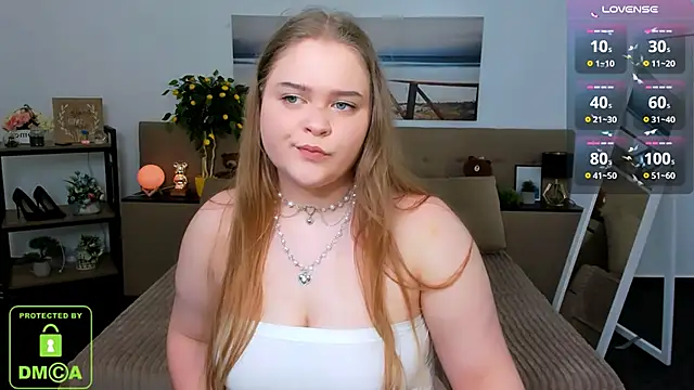 Erica  Alta online show from March 2025 12:43:02 PM