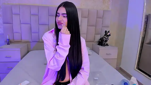 BellaaStorm online show from February 2025 03:39:01 PM