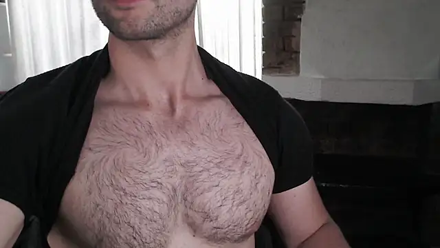 Snapshot of hairyncuteass chatting on January 2025 09:45:01 PM hairyncuteass online show from January 2025 09:45:01 PM