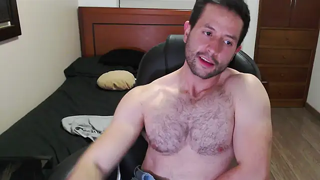 Snapshot of hairyncuteass chatting on February 2025 12:40:02 AM hairyncuteass online show from February 2025 12:40:02 AM