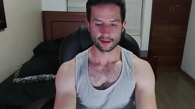 Snapshot of hairyncuteass chatting on February 2025 01:45:01 AM hairyncuteass online show from February 2025 01:45:01 AM