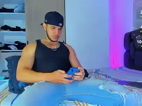 austinoficial online show from January 2026 07:59:01 PM