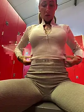 Black sweet Rose online show from February 2025 10:34:01 AM