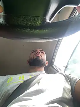 Snapshot of arturguy00 chatting on March 2026 03:06:02 PM arturguy00 online show from March 2026 03:06:02 PM