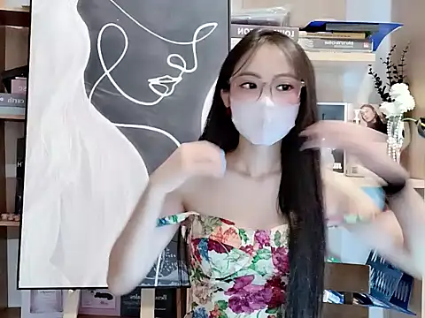 Lush-Office online show from December 2025 09:18:02 AM