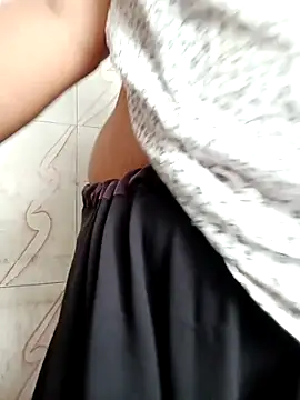 Snapshot of Haseena_Baby chatting on November 2025 06:55:01 AM Haseena Baby online show from November 2025 06:55:01 AM