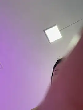 Aitana Hilton  online show from September 2025 11:57:01 AM