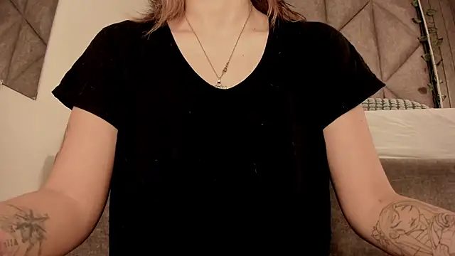 SabrinaSpell  online show from December 2025 11:47:01 AM