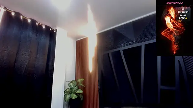 Snapshot of bruno_cavalli chatting on February 2025 04:11:02 PM bruno cavalli online show from February 2025 04:11:02 PM