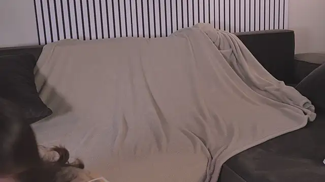 Bella Alita online show from April 2026 08:20:02 PM