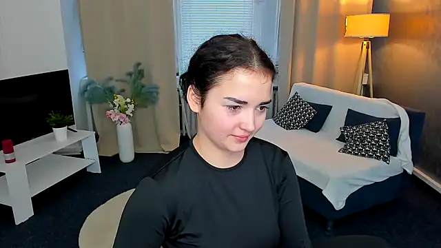 AmeliaLoveee online show from January 2025 02:33:02 PM