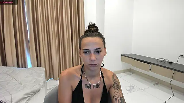 annabishop online show from November 2025 12:22:01 AM