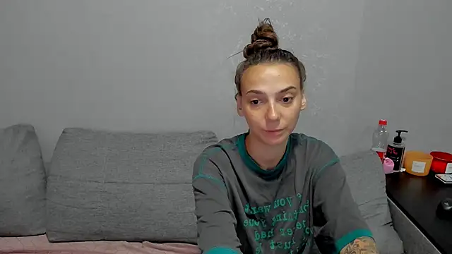 annabishop online show from November 2025 01:17:02 AM