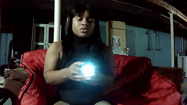 Snapshot of goddessvanessathebrat chatting on January 2025 04:32:01 AM goddessvanessathebrat online show from January 2025 04:32:01 AM