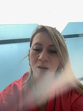 AtheneaRusell online show from October 2025 07:08:01 PM