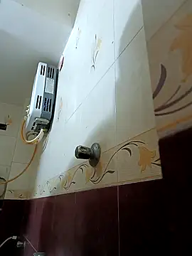 Snapshot of cpl-jay chatting on January 2025 04:48:02 AM cpl-jay online show from January 2025 04:48:02 AM