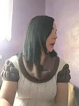 Tory Lovi online show from February 2025 11:34:01 AM