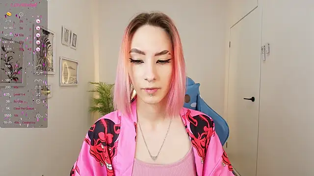 Snapshot of Kar1_na_ chatting on February 2025 08:29:02 AM Kar1 na  online show from February 2025 08:29:02 AM