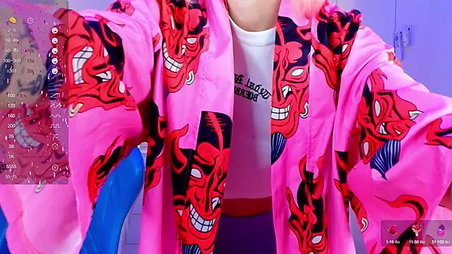 Snapshot of Kar1_na_ chatting on March 2025 08:32:02 AM Kar1 na  online show from March 2025 08:32:02 AM