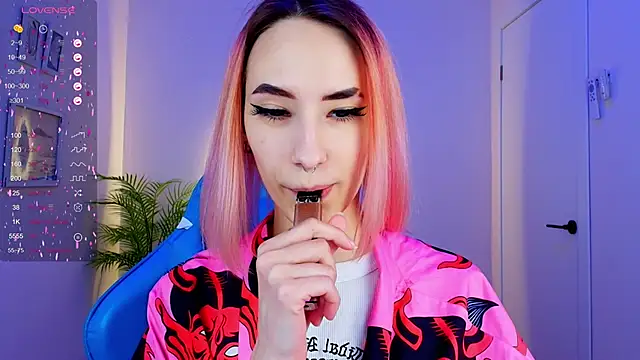 Snapshot of Kar1_na_ chatting on March 2025 11:38:02 AM Kar1 na  online show from March 2025 11:38:02 AM