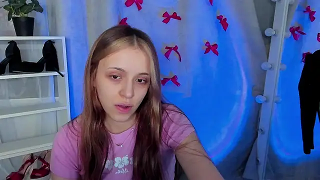 Snapshot of Sahara_Shields chatting on February 2025 10:07:02 AM Sahara Shields online show from February 2025 10:07:02 AM