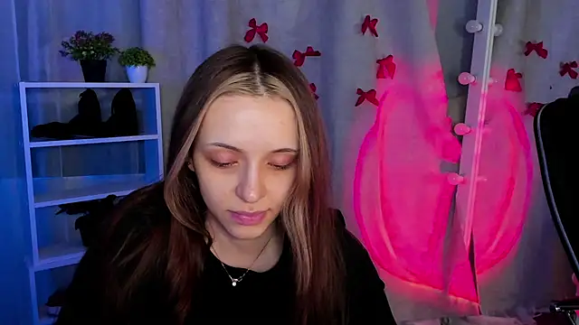 Snapshot of Sahara_Shields chatting on March 2025 10:13:02 AM Sahara Shields online show from March 2025 10:13:02 AM