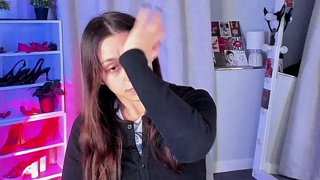 Snapshot of Sahara_Shields chatting on October 2025 10:04:01 AM Sahara Shields online show from October 2025 10:04:01 AM