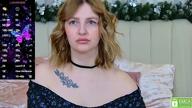 Snapshot of Eva__Summer chatting on January 2025 01:03:02 PM Eva Summer online show from January 2025 01:03:02 PM