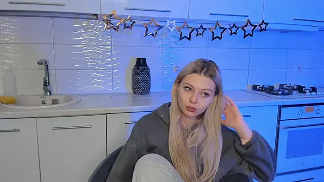 SynnoveEyre online show from January 2025 02:59:01 PM