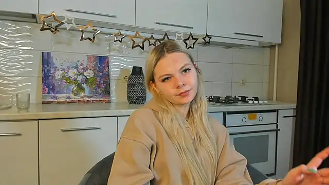 SynnoveEyre online show from February 2025 02:16:01 PM