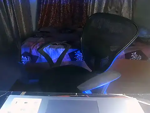 Alfiza46 online show from October 2025 06:14:01 AM