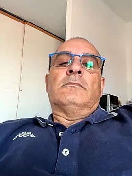 Snapshot of sempreilmio2 chatting on September 2025 07:10:01 AM sempreilmio2 online show from September 2025 07:10:01 AM