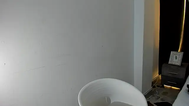 EthaanCox online show from November 2025 09:14:02 PM