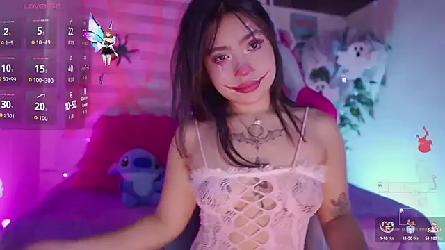 Snapshot of emma_soffia_ chatting on October 2025 07:01:01 PM emma soffia  online show from October 2025 07:01:01 PM