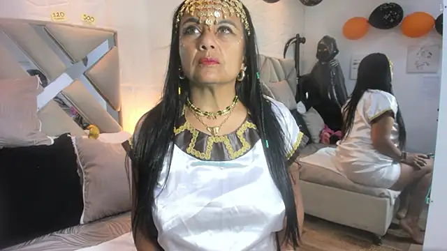 Snapshot of raquell_moore chatting on October 2025 11:55:02 AM raquell moore online show from October 2025 11:55:02 AM