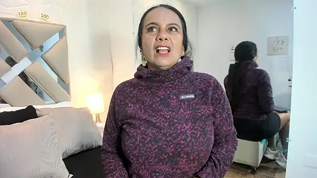 Snapshot of raquell_moore chatting on November 2025 10:37:02 AM raquell moore online show from November 2025 10:37:02 AM