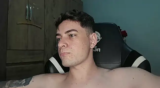 Dyllan   online show from January 2025 01:08:01 AM