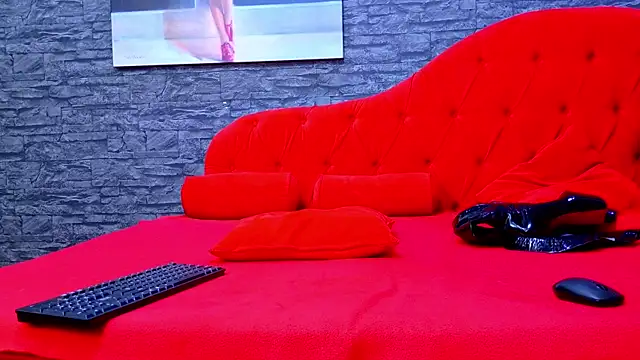 SelenaNoir online show from September 2025 04:45:02 AM