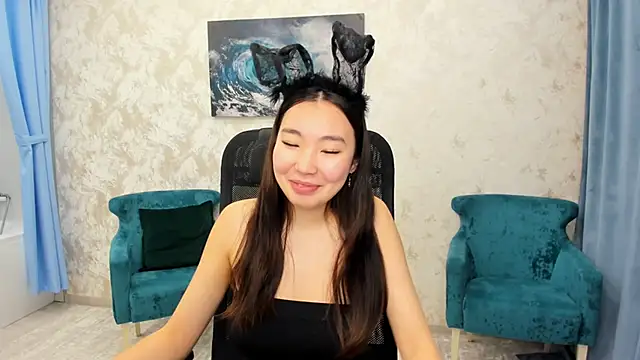 AnnaReyla online show from February 2025 05:31:01 AM