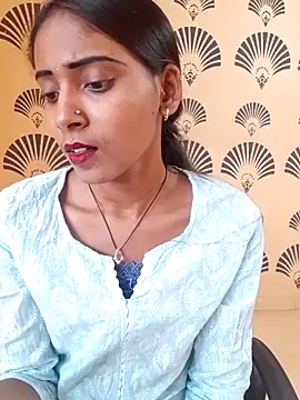 Snapshot of Divya-2007 chatting on February 2025 10:51:01 AM Divya-2007 online show from February 2025 10:51:01 AM