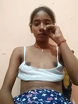 Snapshot of Divya-2007 chatting on May 2026 09:02:01 AM Divya-2007 online show from May 2026 09:02:01 AM