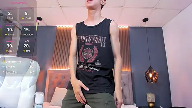 Cum hunters online show from September 2025 03:21:01 AM