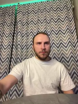 Snapshot of _XxX-XxX_ chatting on January 2025 12:18:01 AM XxX-XxX online show from January 2025 12:18:01 AM