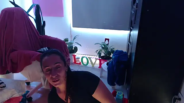 samy love35 online show from October 2025 09:15:02 PM